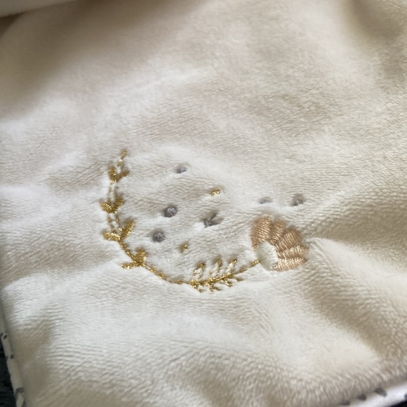 🌟 🐁🐭Little mouse holding a safety blanket KALOO - Picture 8 of 9